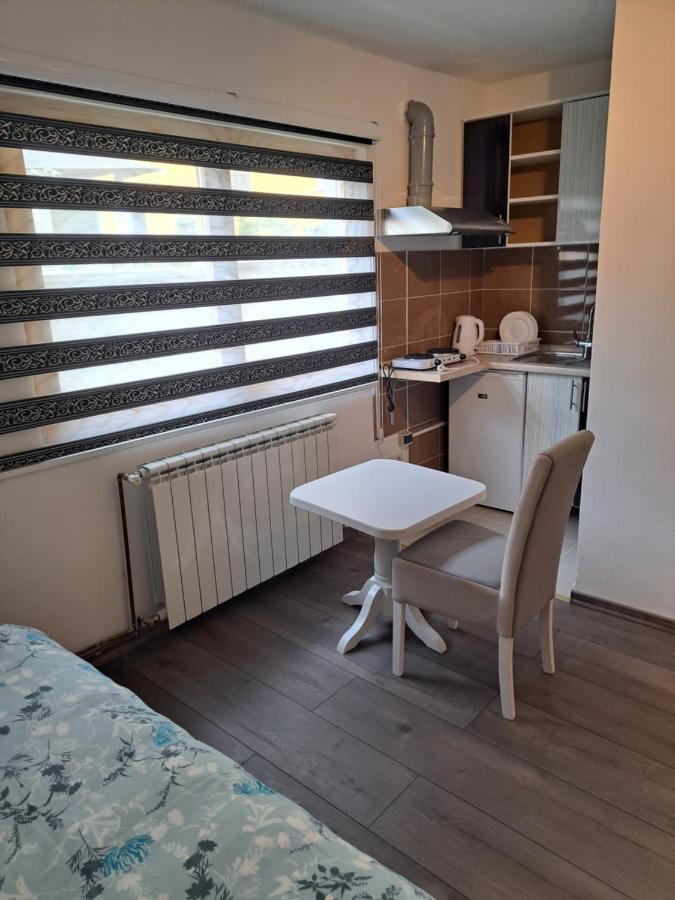 Apartments Neyla Сараєво Екстер'єр фото